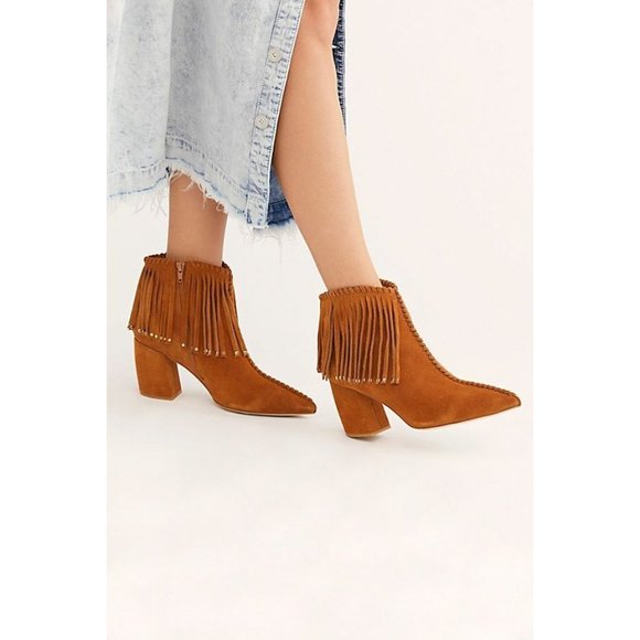 Free People Jeffrey Campbell Crossroads Fringe Tan Suede Ankle Boots Size 7 - Picture 1 of 5